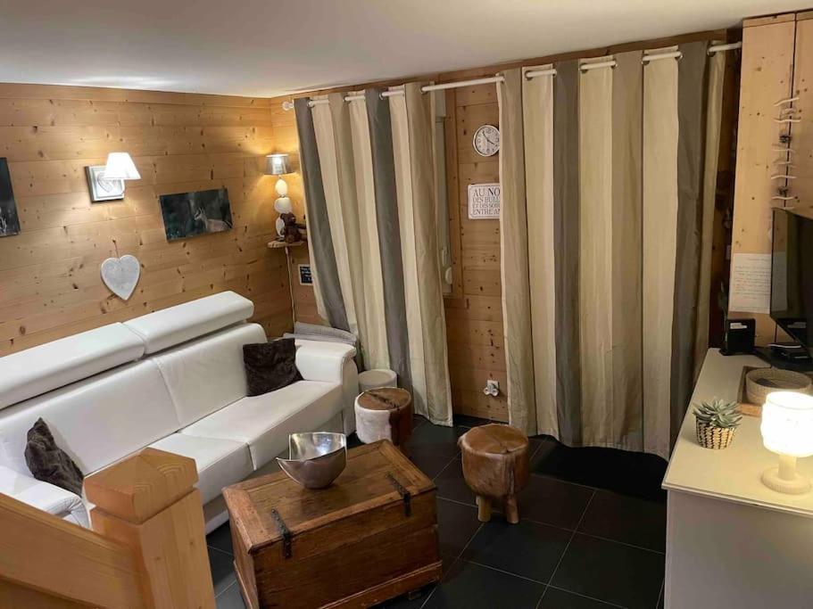 Duplex Dans Chalet, Vue De Reve, 6 Pers, 2 Nuits Minimum *